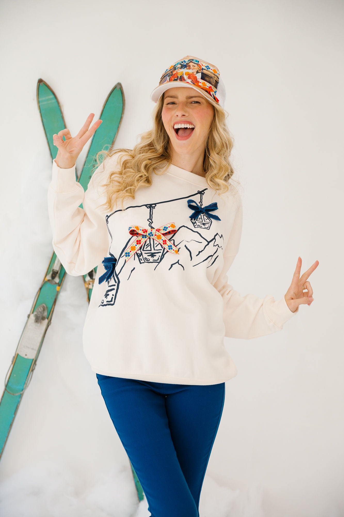 TAKE ME TO THE MOUNTAINS CREAM PULLOVER PULLOVER Judith March