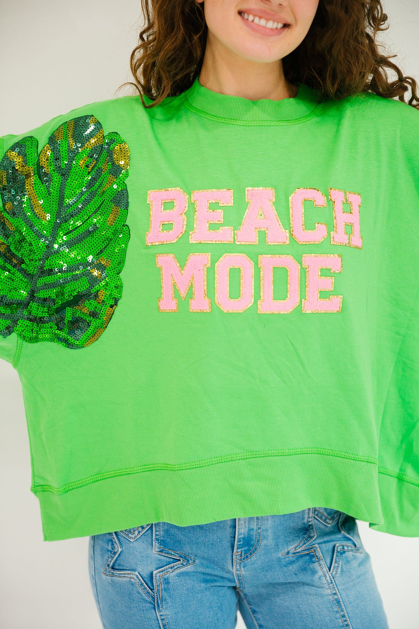 *BEACH MODE GREEN PULLOVER - LARGE PULLOVER Judith March