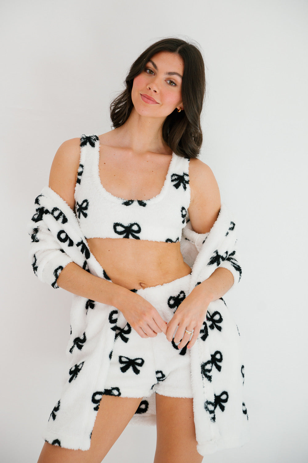 *3-PIECE BOW WHITE SET - MULTIPLE SIZES PULLOVER Judith March