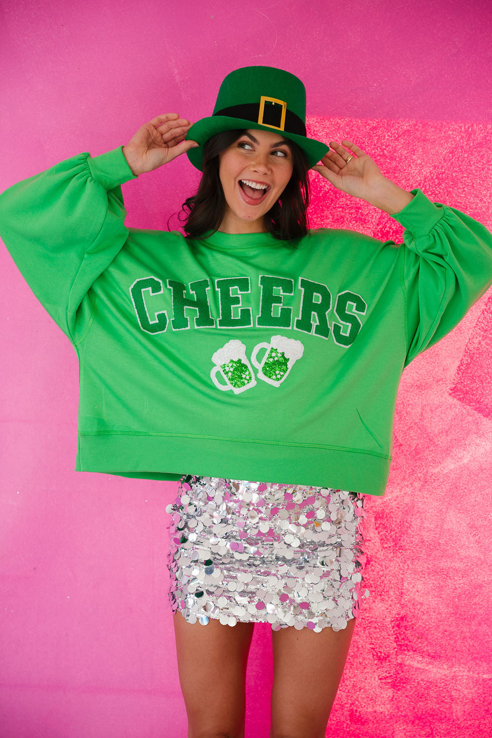 CHEERS VARSITY GREEN PULLOVER PULLOVER Judith March