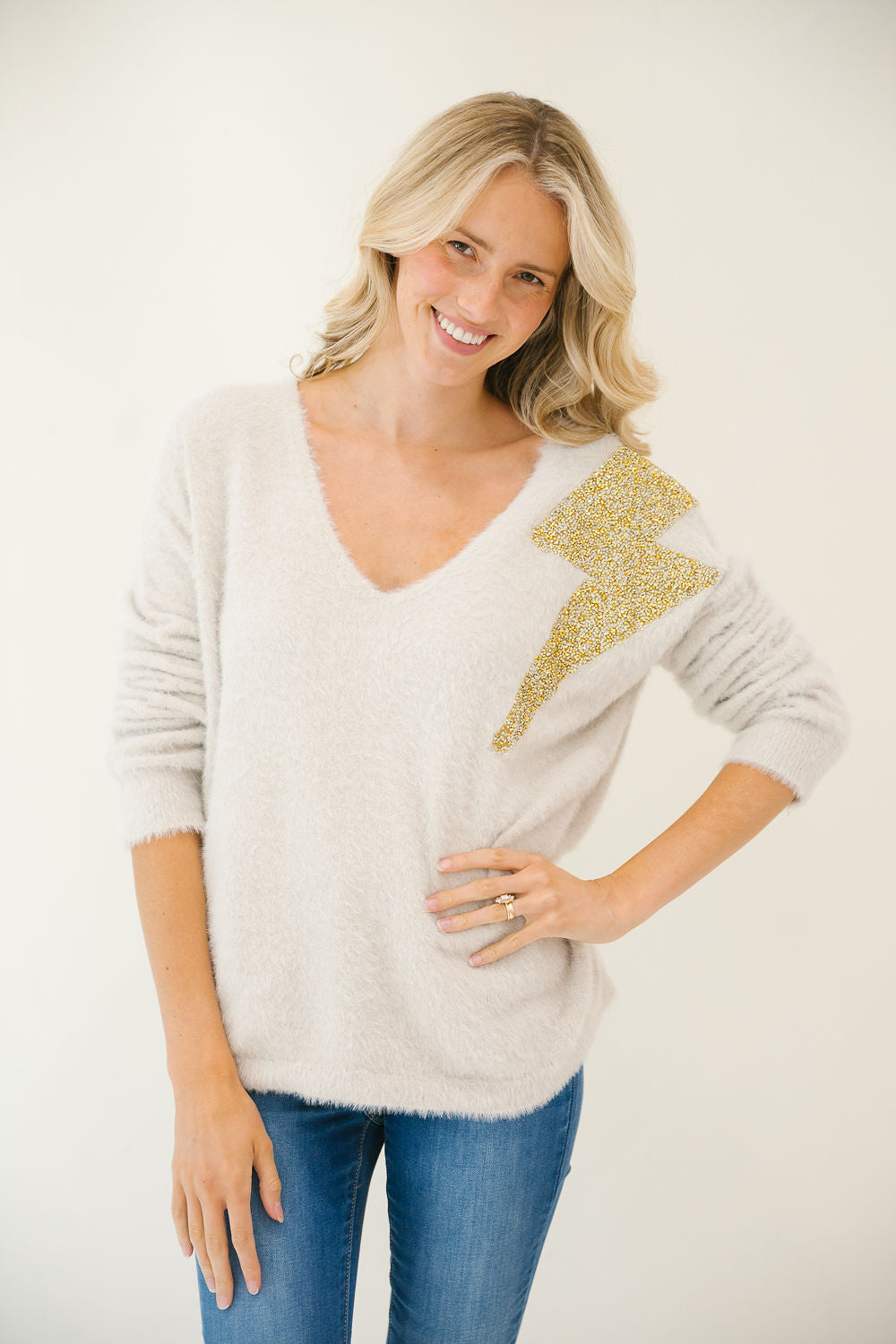 *CREAM BEDAZZLED LIGHTNING BOLT SWEATER - LARGE SWEATER Judith March