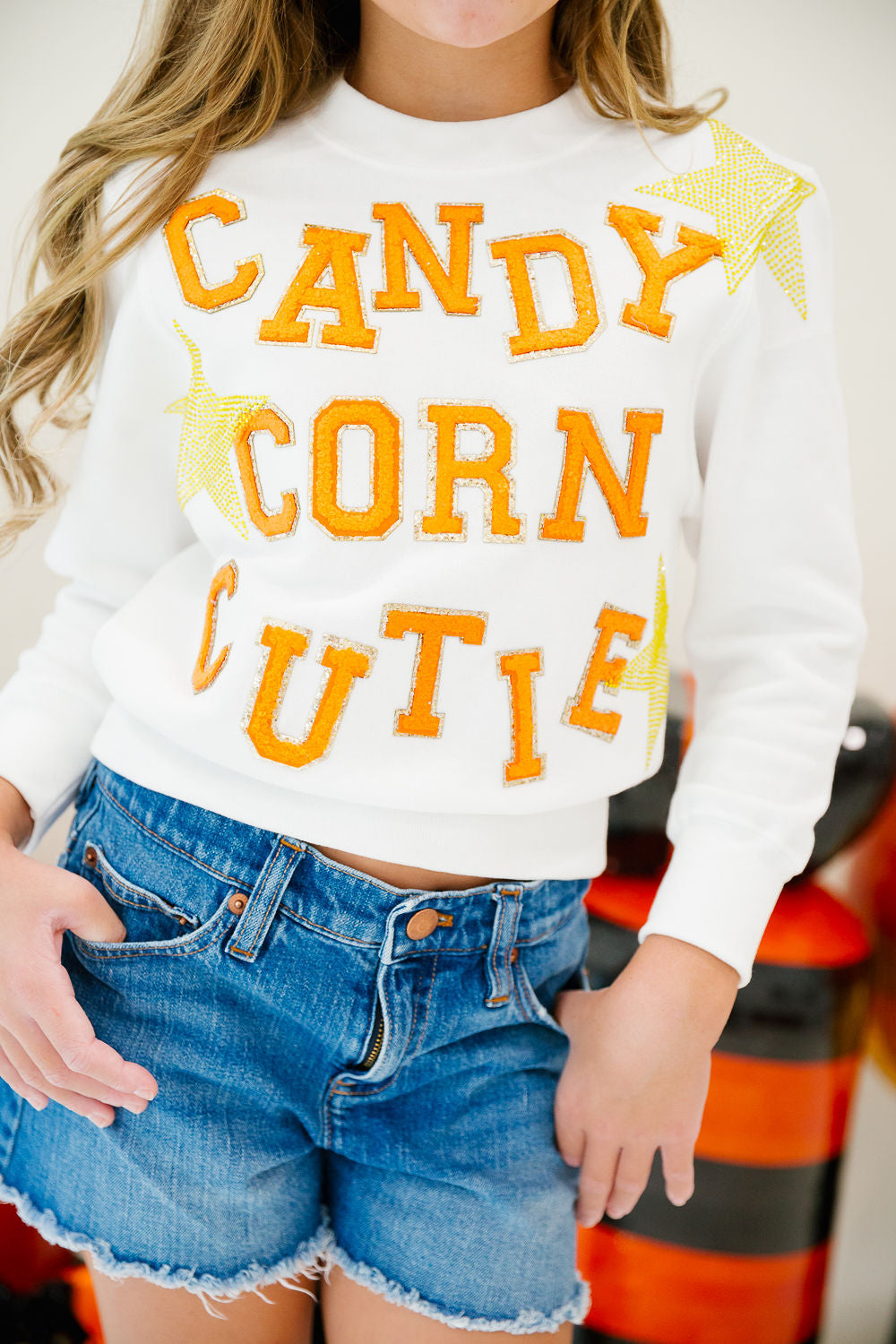 MINI KIDS CANDY CORN CUTIE WHITE PULLOVER PULLOVER Judith March