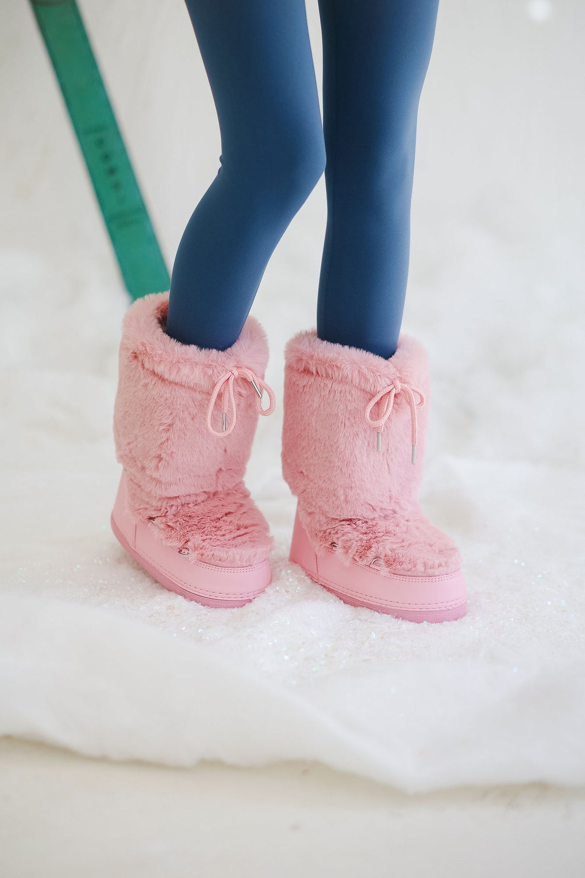 SLOPESIDE SWEETHEART SNOW BOOTS