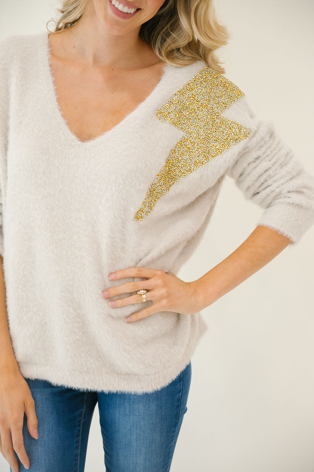 *CREAM BEDAZZLED LIGHTNING BOLT SWEATER - LARGE SWEATER Judith March