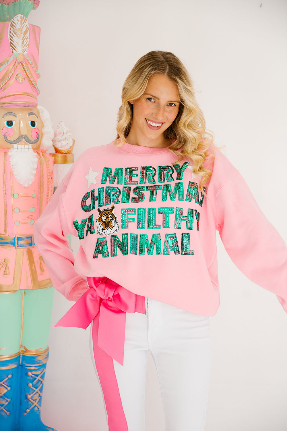 MERRY CHRISTMAS YA FILTHY ANIMAL PINK PULLOVER PULLOVER Judith March