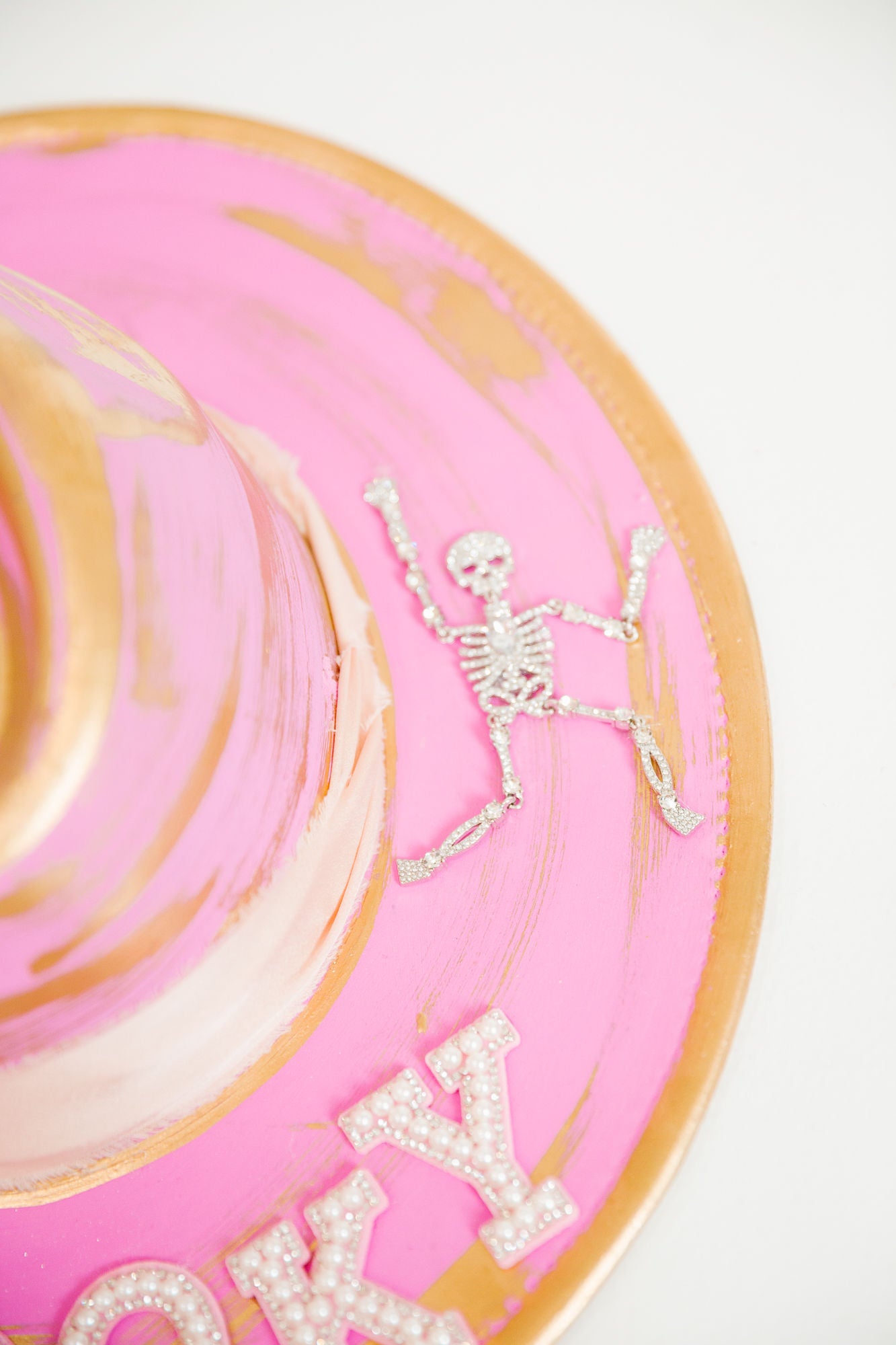 *SPOOKY PINK RANCHER HAT HAT Judith March