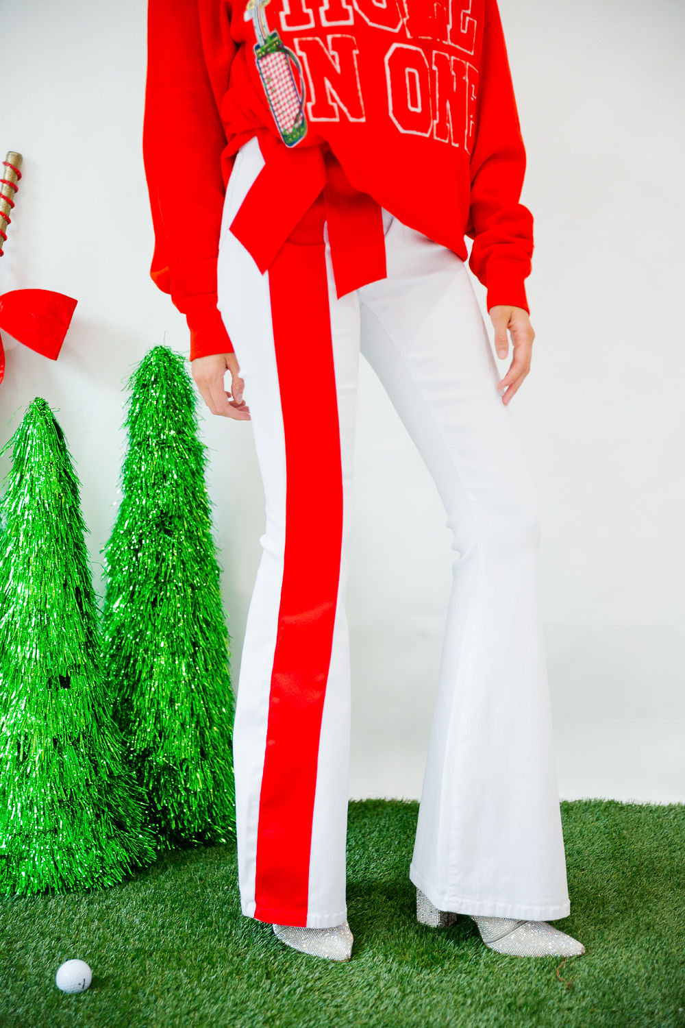 HOLIDAY SEASON WHITE FLARES FLARES Judith March