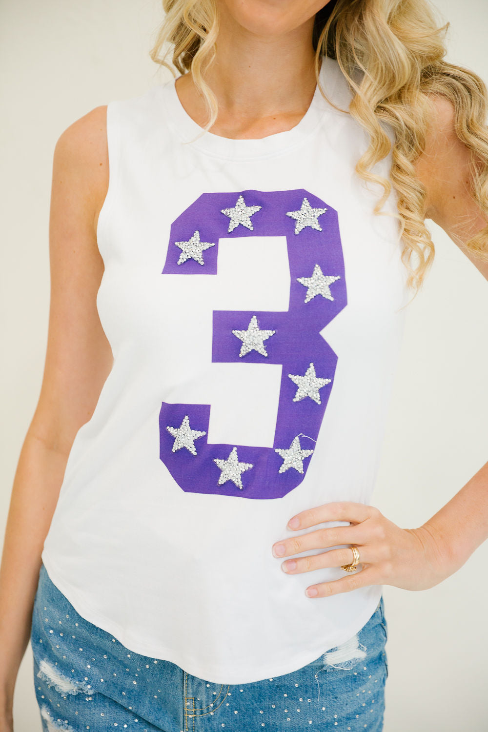 *PURPLE #3 WHITE TANK - SMALL PULLOVER Judith March