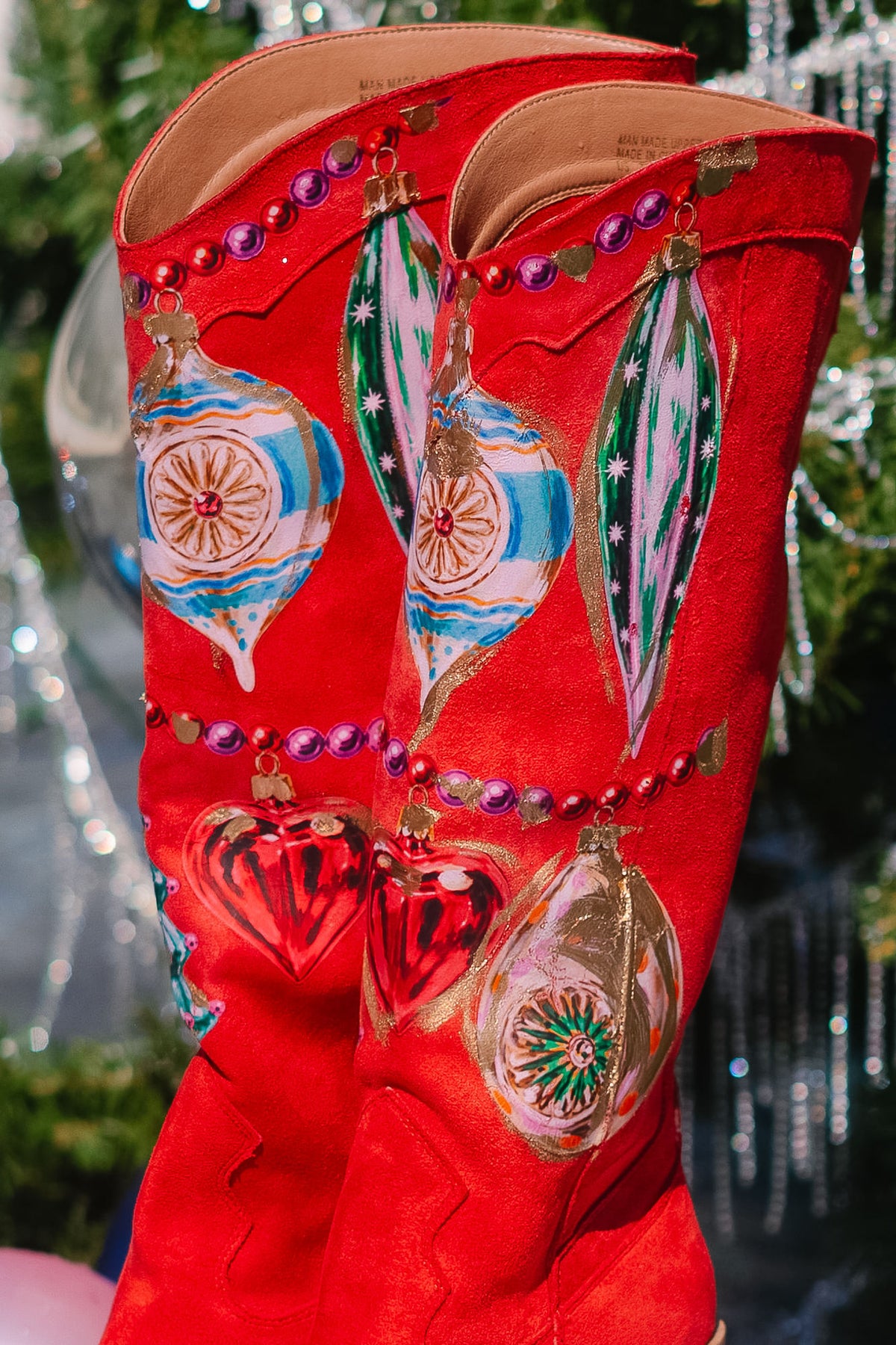 DECK THE HALLS RED BOOTS BOOTS Judith March