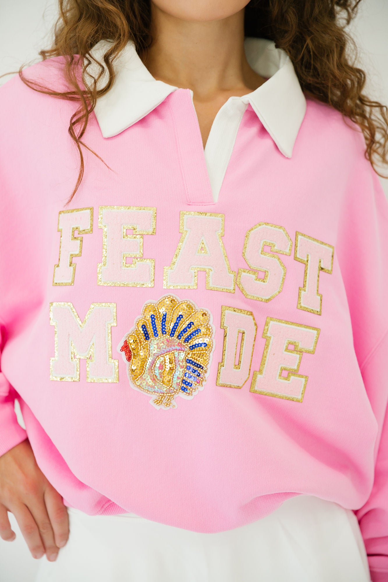 FEAST MODE PINK CREW NECK PULLOVER Judith March