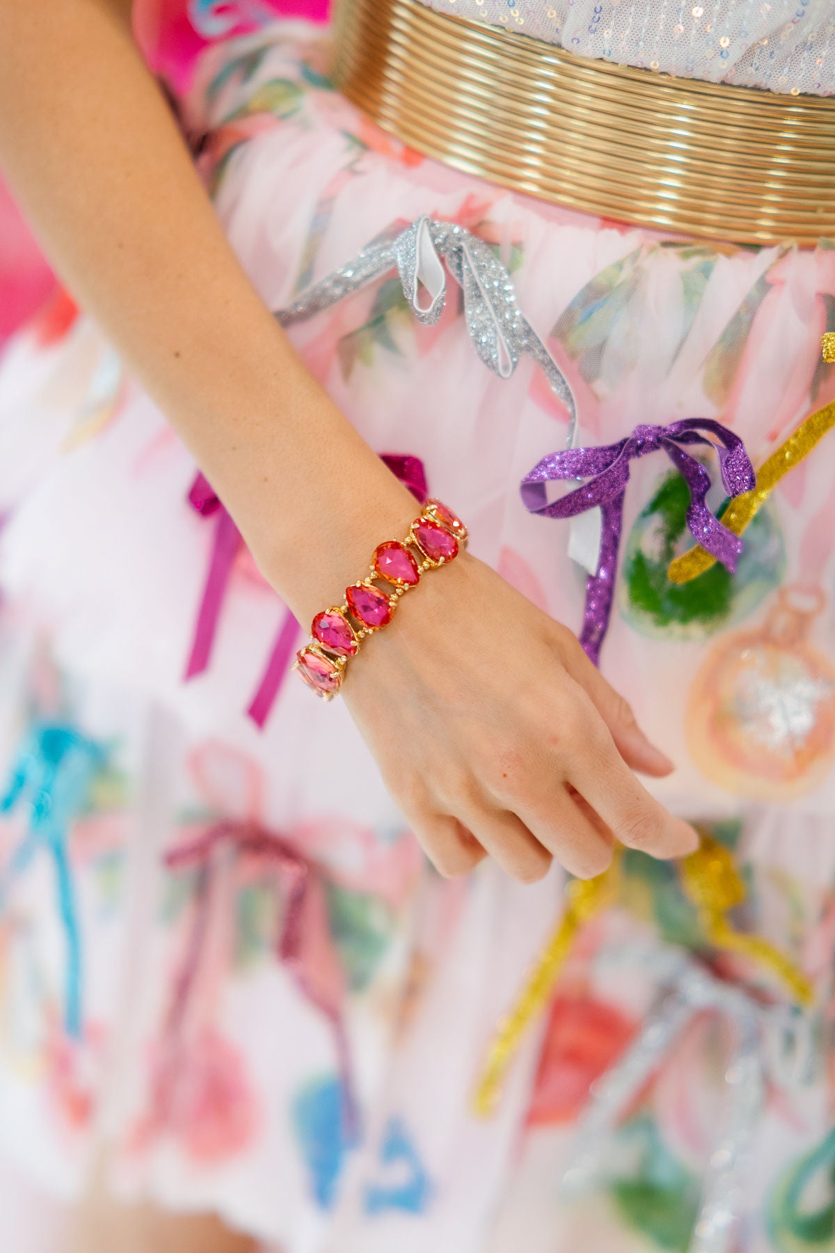 THE RAINDROP ROW STATEMENT BRACELETS BRACELET Judith March PINK