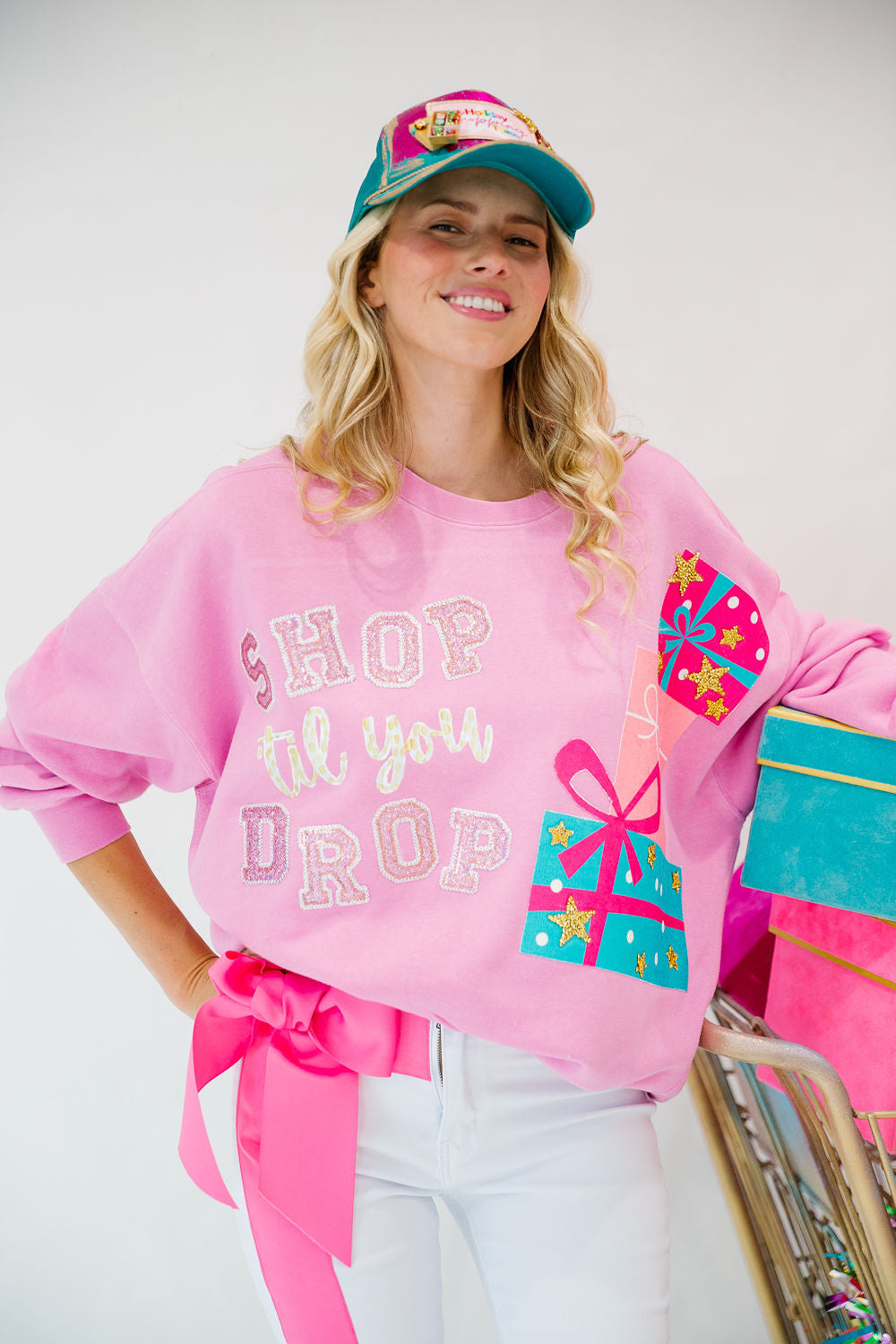 SHOP TIL YOU DROP PINK PULLOVER PULLOVER Judith March