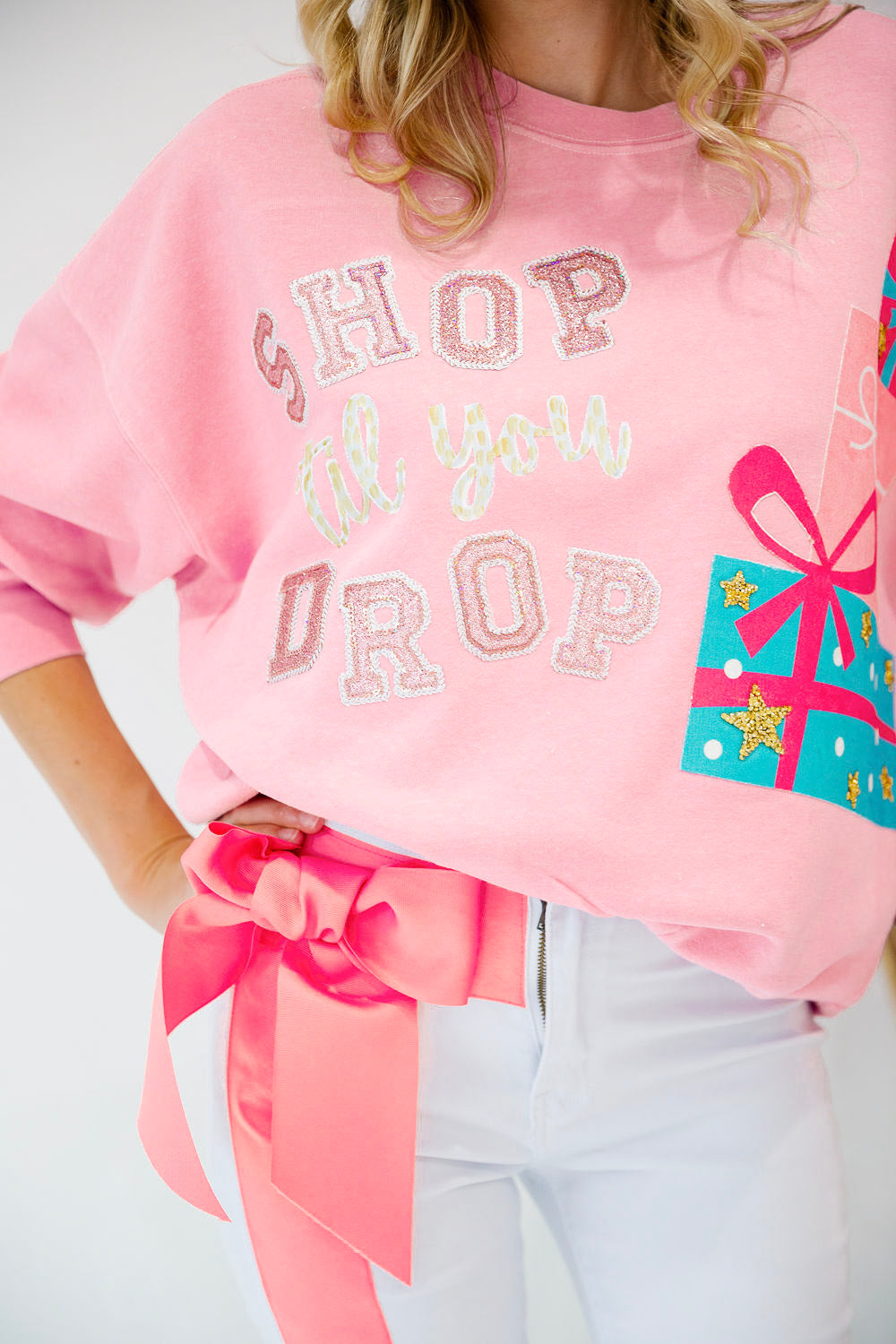 SHOP TIL YOU DROP PINK PULLOVER PULLOVER Judith March