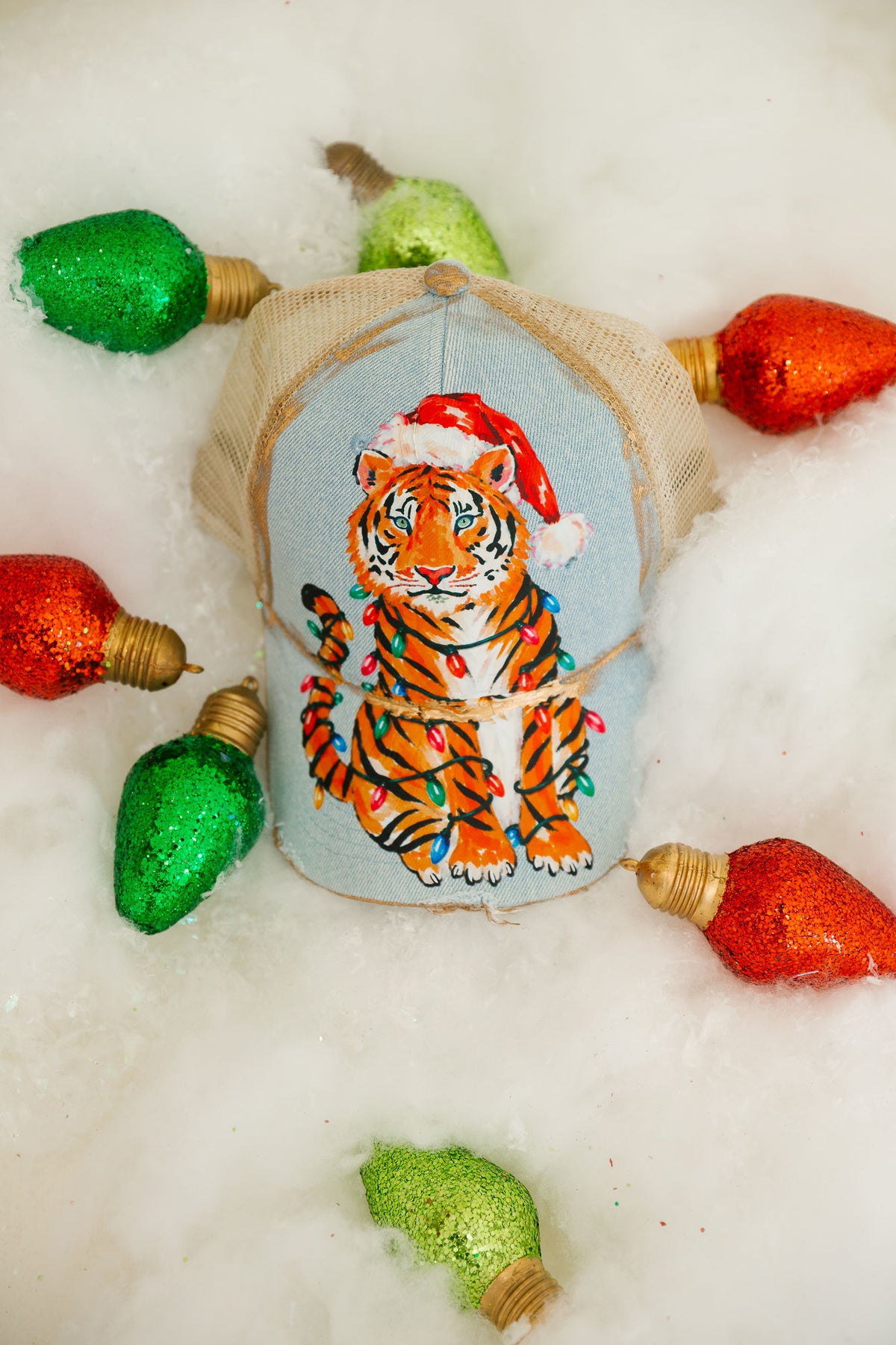 TANGLED TIGER DENIM DISTRESSED TRUCKER HAT TRUCKER HAT Judith March