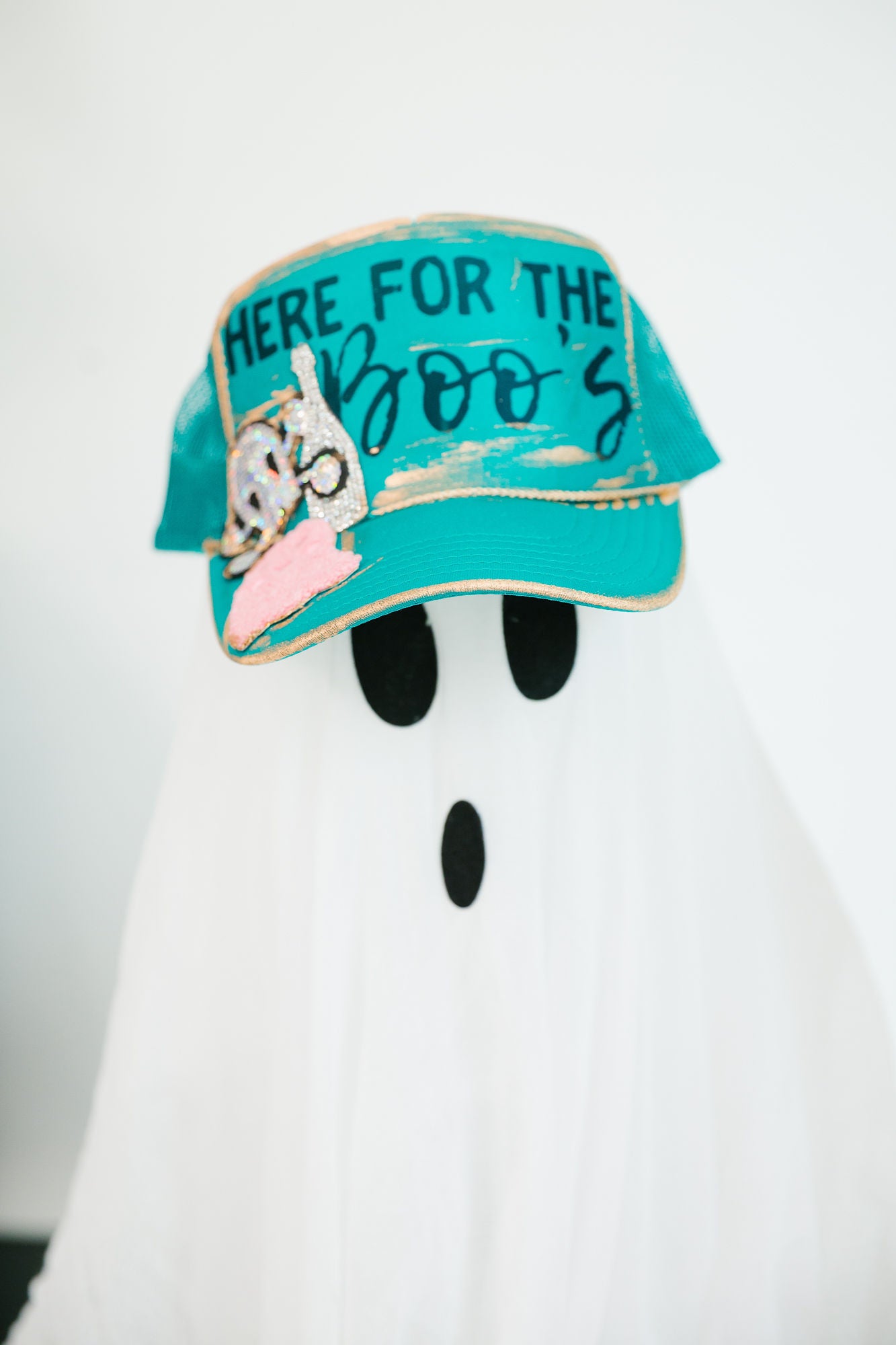 HERE FOR THE BOO'S TRUCKER HAT TRUCKER HAT Judith March
