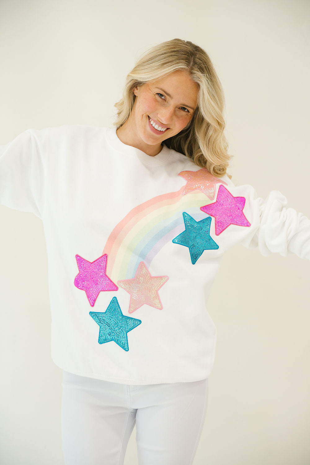 *WHITE RAINBOW STAR PULLOVER - SMALL PULLOVER Judith March