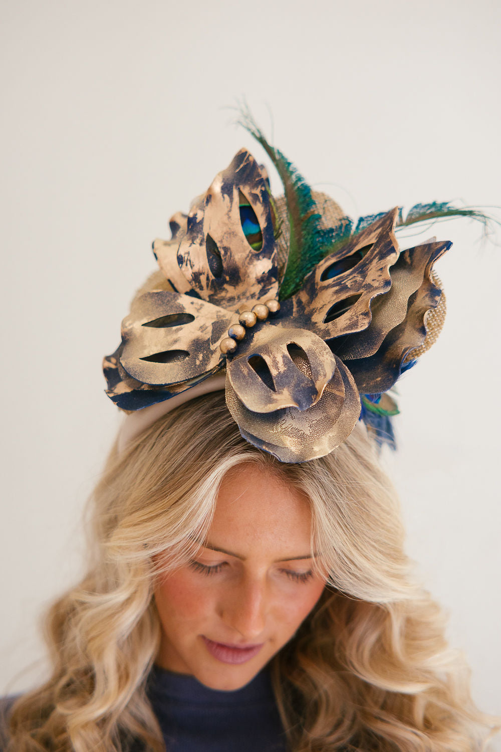 WINGS OF ELEGANCE FASCINATOR FASCINATOR Judith March