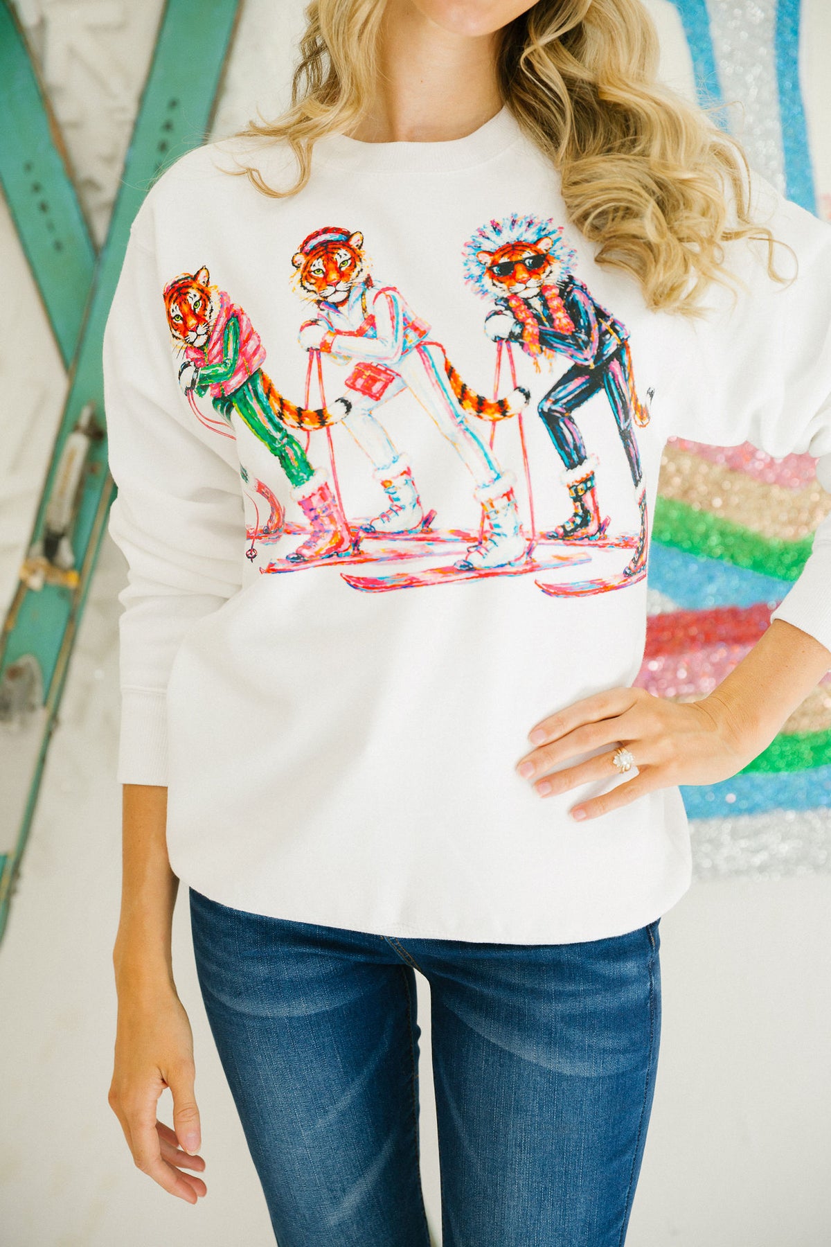 SKIING IN STYLE WHITE PULLOVER PULLOVER Judith March