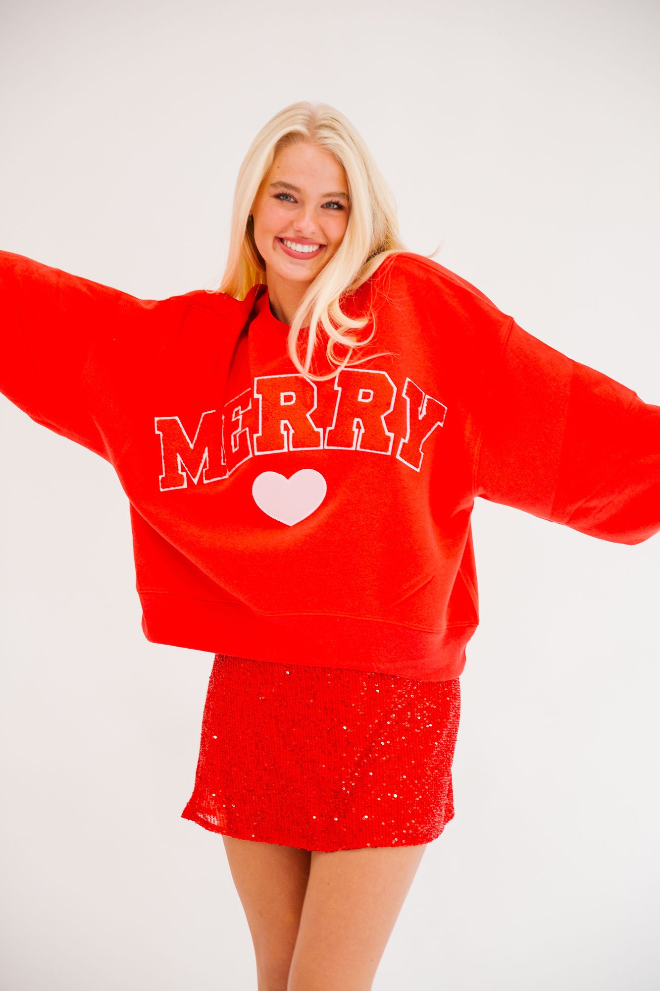 MERRY HEART RED PULLOVER PULLOVER Judith March