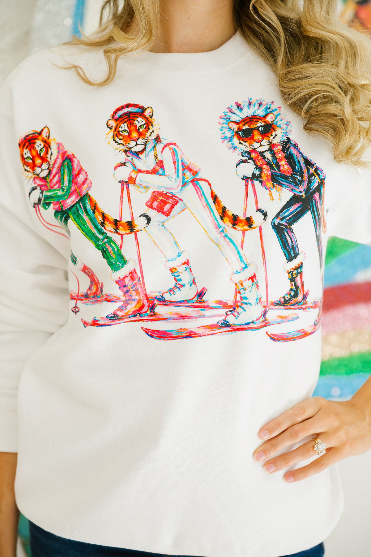 SKIING IN STYLE WHITE PULLOVER PULLOVER Judith March