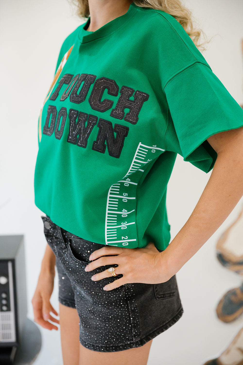 TOUCHDOWN TIME GREEN PULLOVER PULLOVER Judith March