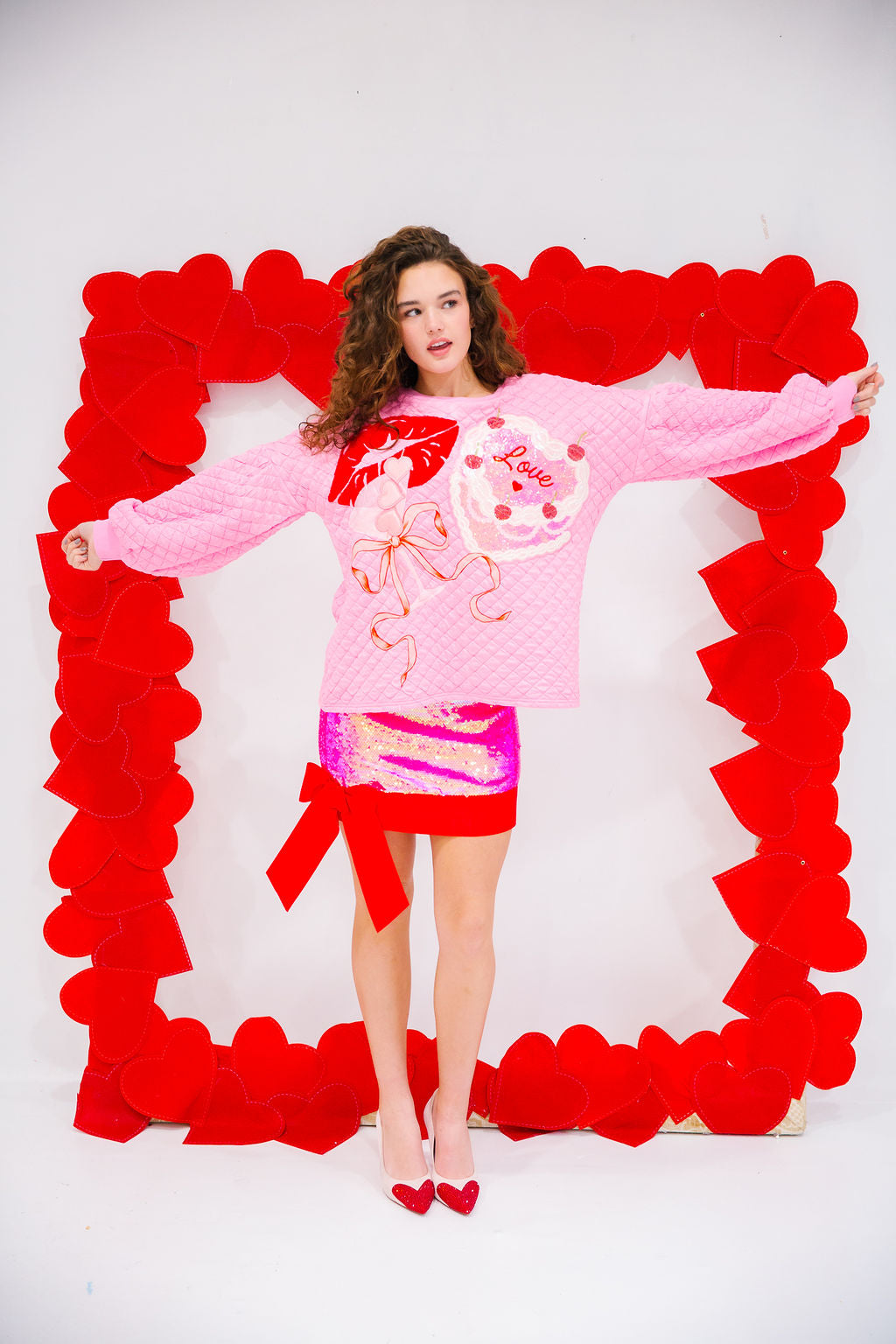 BLUSH & BOWS QUILTED PULLOVER