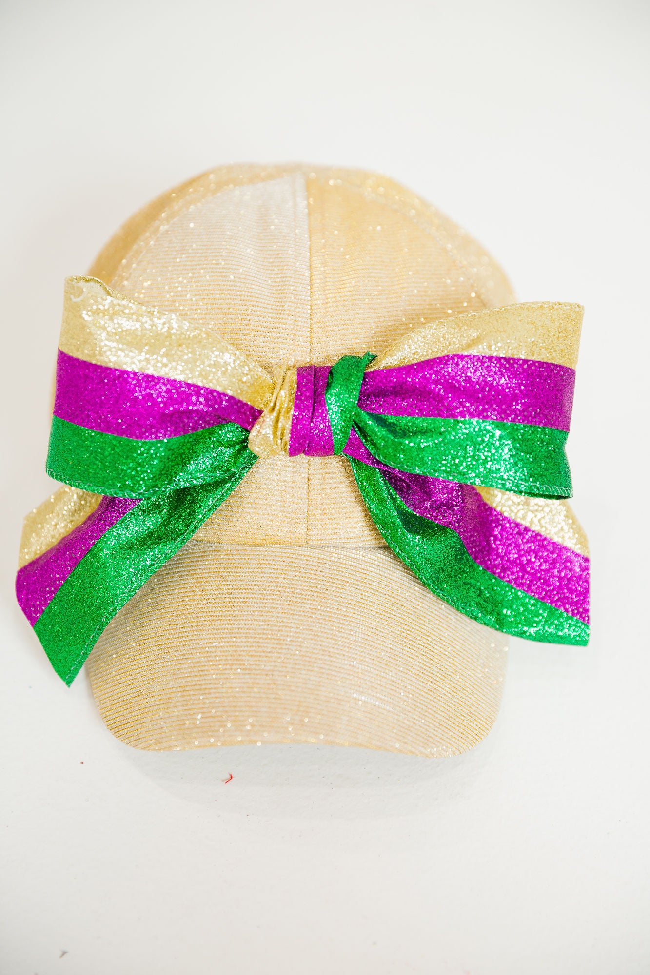 MARDI PARTY GOLD HAT TRUCKER HAT Judith March