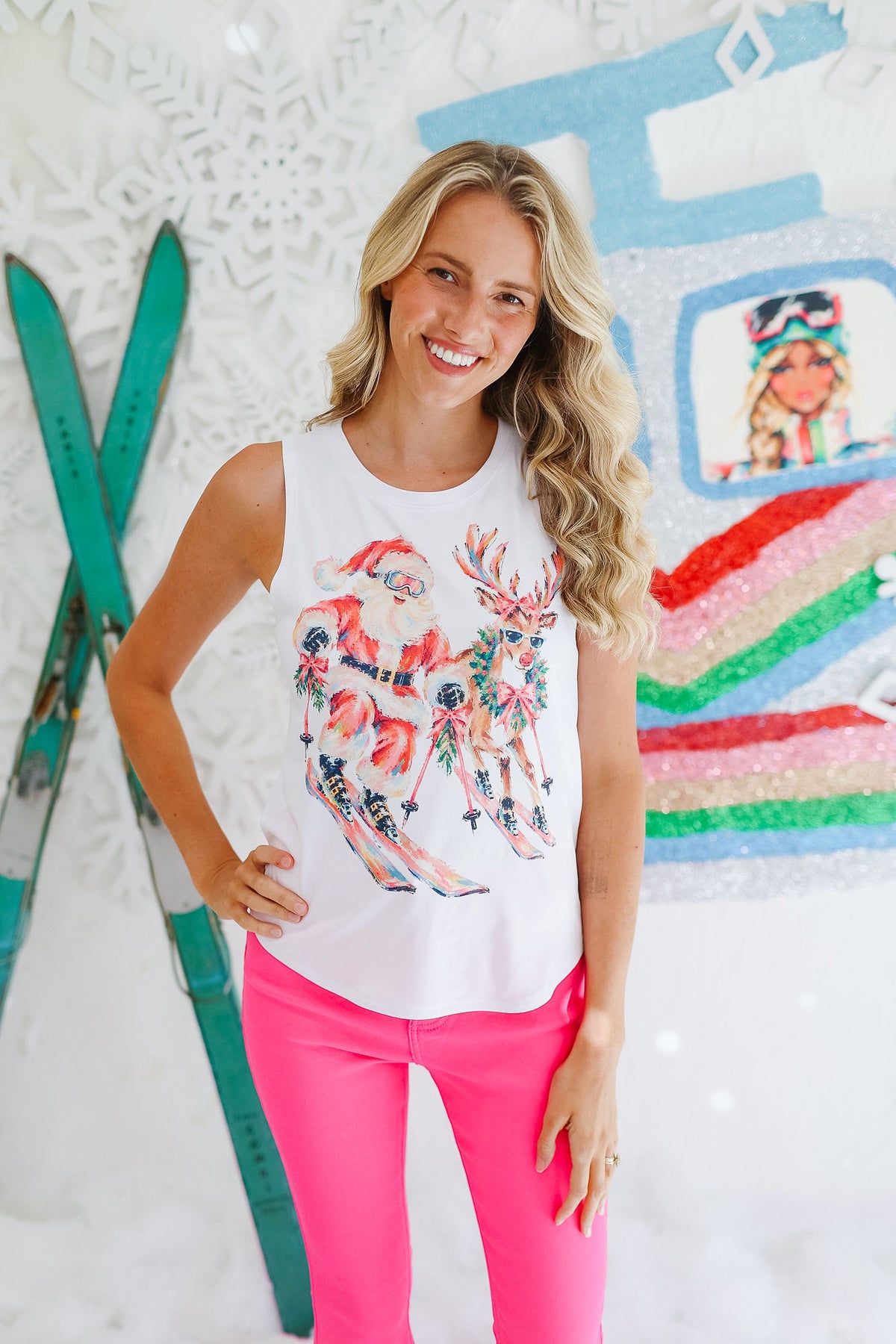 SANTA HITS THE SLOPES TEE/TANK TEE Judith March