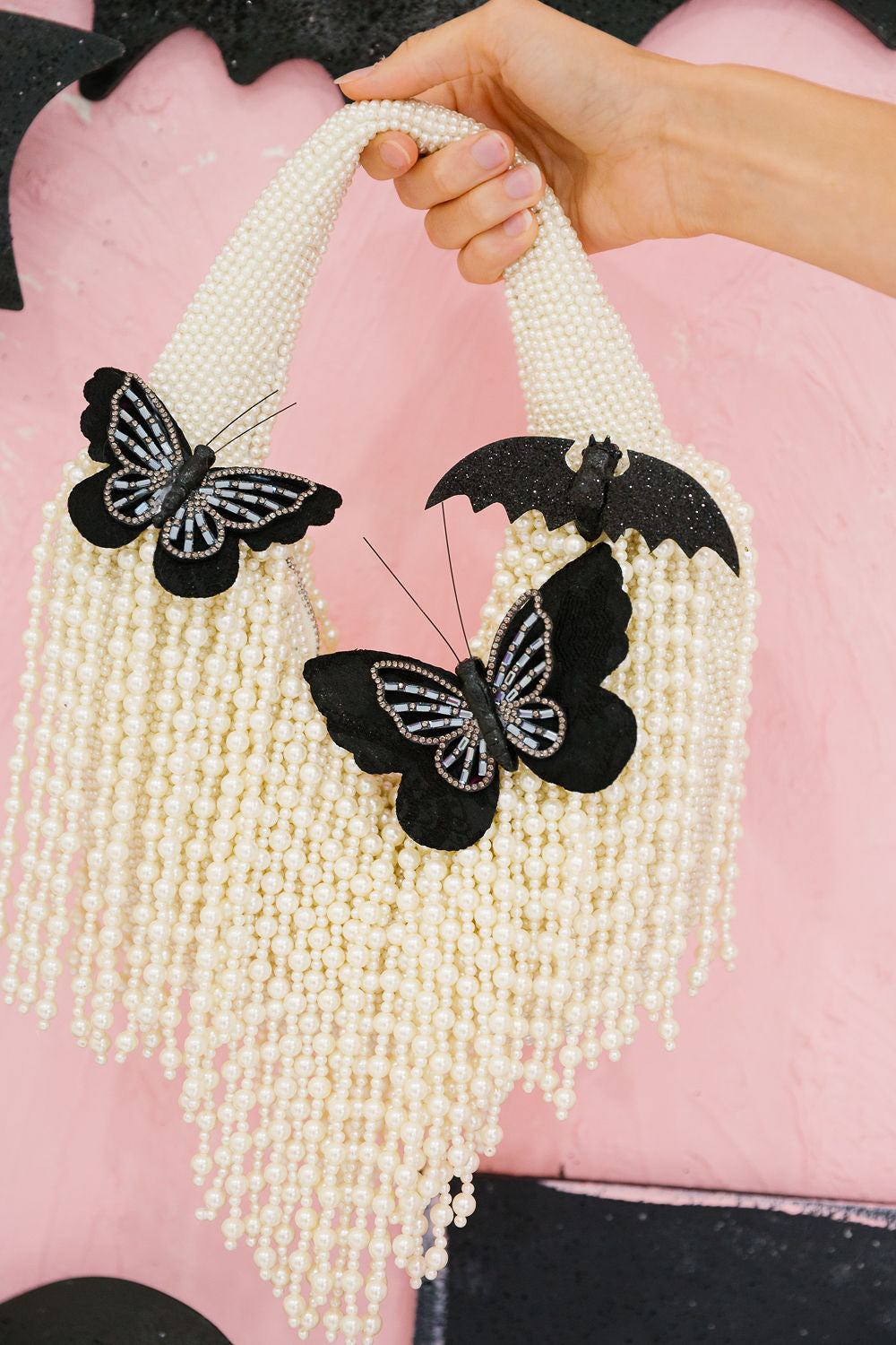 MOONLIT FLUTTER PEARL BAG Clutch Judith March