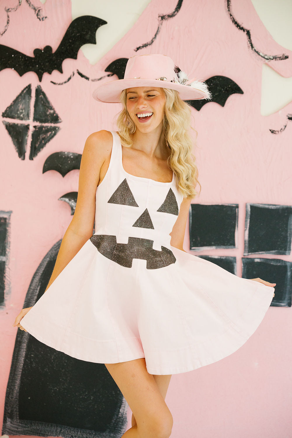 PUMPKIN FACE PINK DRESS PULLOVER Judith March