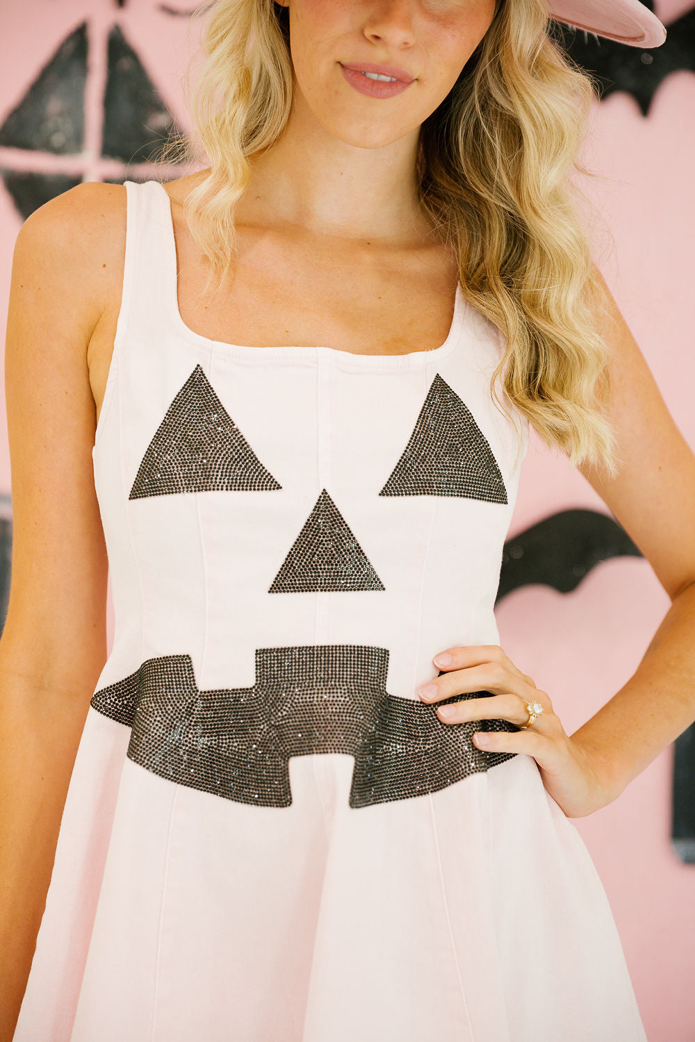 PUMPKIN FACE PINK DRESS PULLOVER Judith March