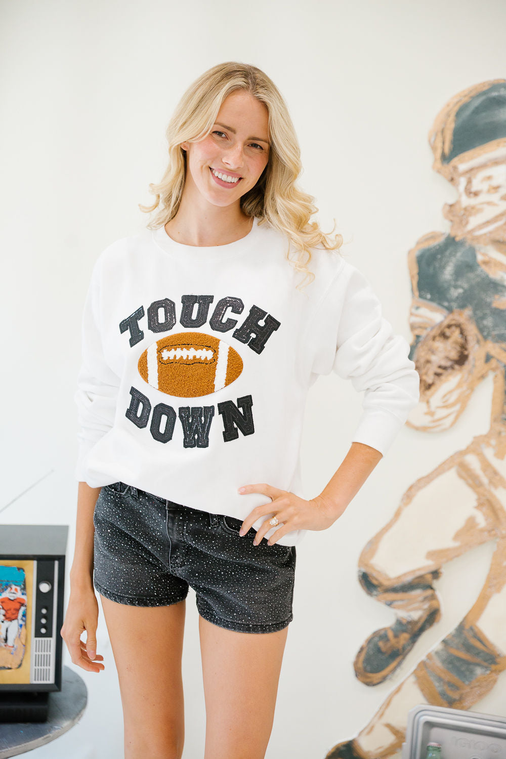 TOUCHDOWN DARLING WHITE PULLOVER PULLOVER Judith March