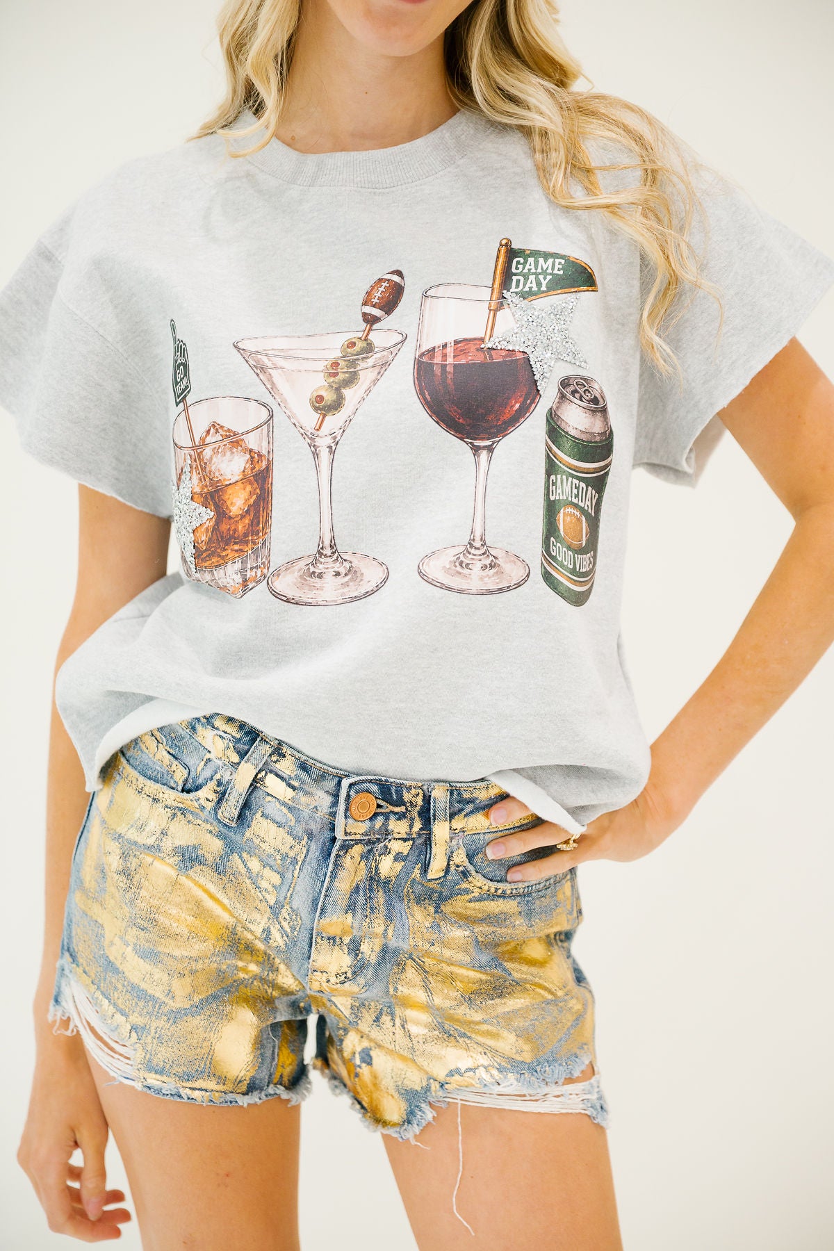 COCKTAILS & KICKOFFS GREY PULLOVER