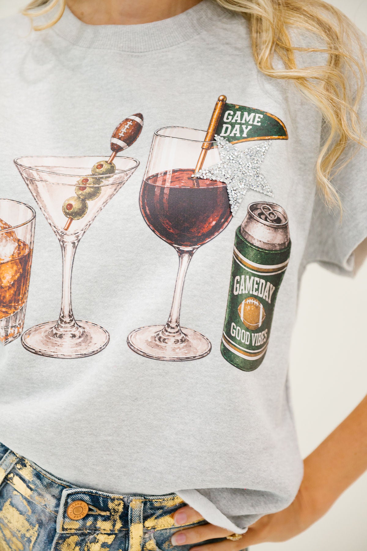 COCKTAILS & KICKOFFS GREY PULLOVER