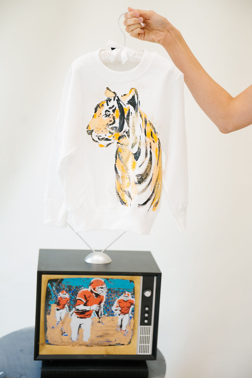 MINI KIDS GOLDEN TIGER WHITE PULLOVER PULLOVER Judith March