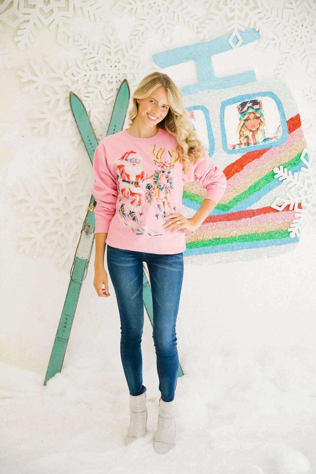 SANTA HITS THE SLOPES PINK PULLOVER PULLOVER Judith March