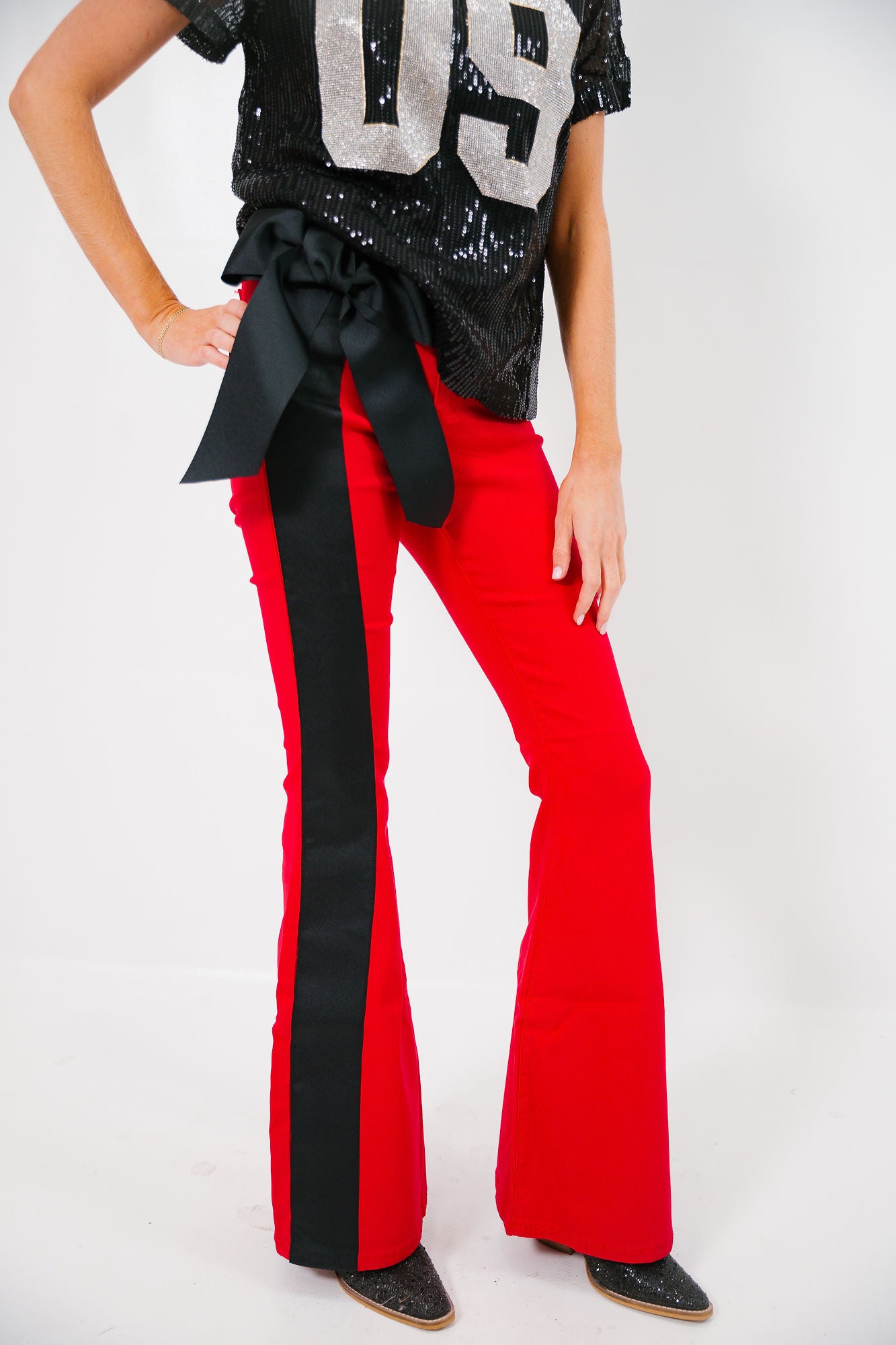 IT'S GAMEDAY FLARES FLARES Judith March
