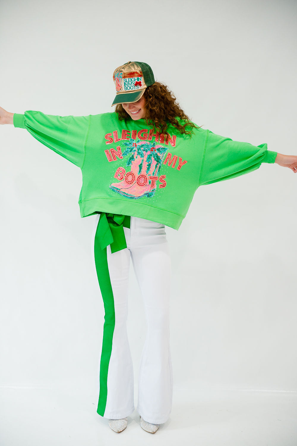 SLEIGHIN IN MY BOOTS GREEN PULLOVER PULLOVER Judith March