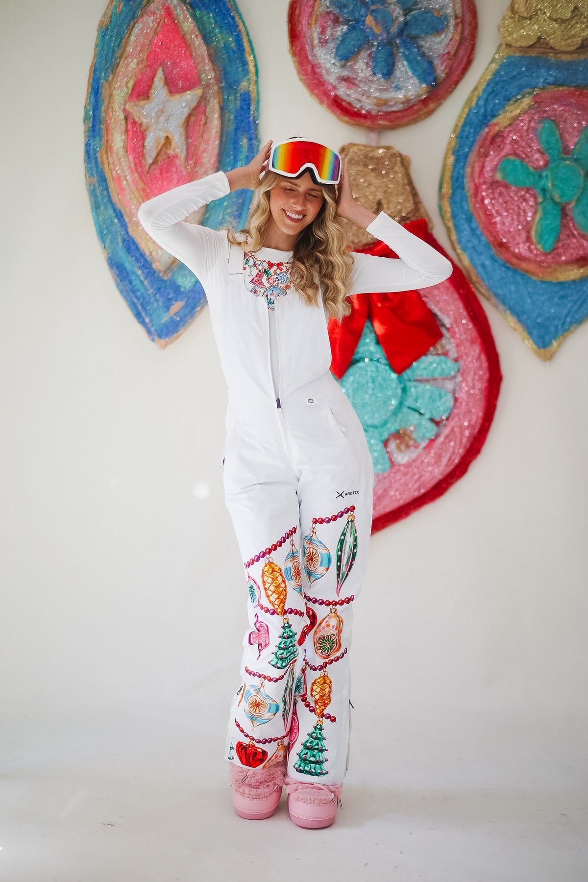 SKI LIFT CHIC WHITE BIBS BIBS Judith March