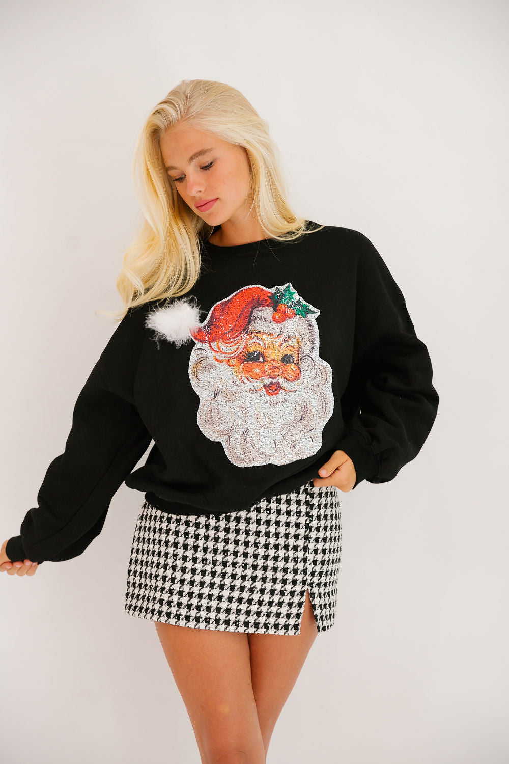 JOLLY SANTA BLACK PULLOVER PULLOVER Judith March
