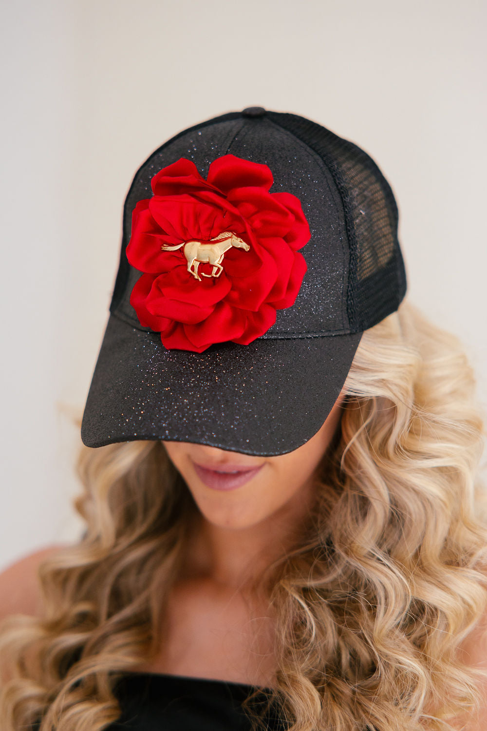 RACING ROSE BLACK GLITTER HAT HAT Judith March