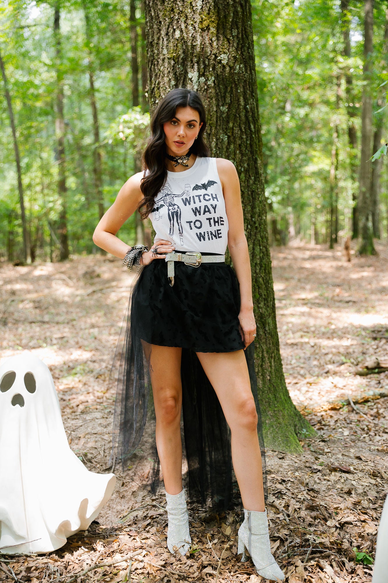 WITCH WAY TO THE WINE TANK/TEE TANK Judith March