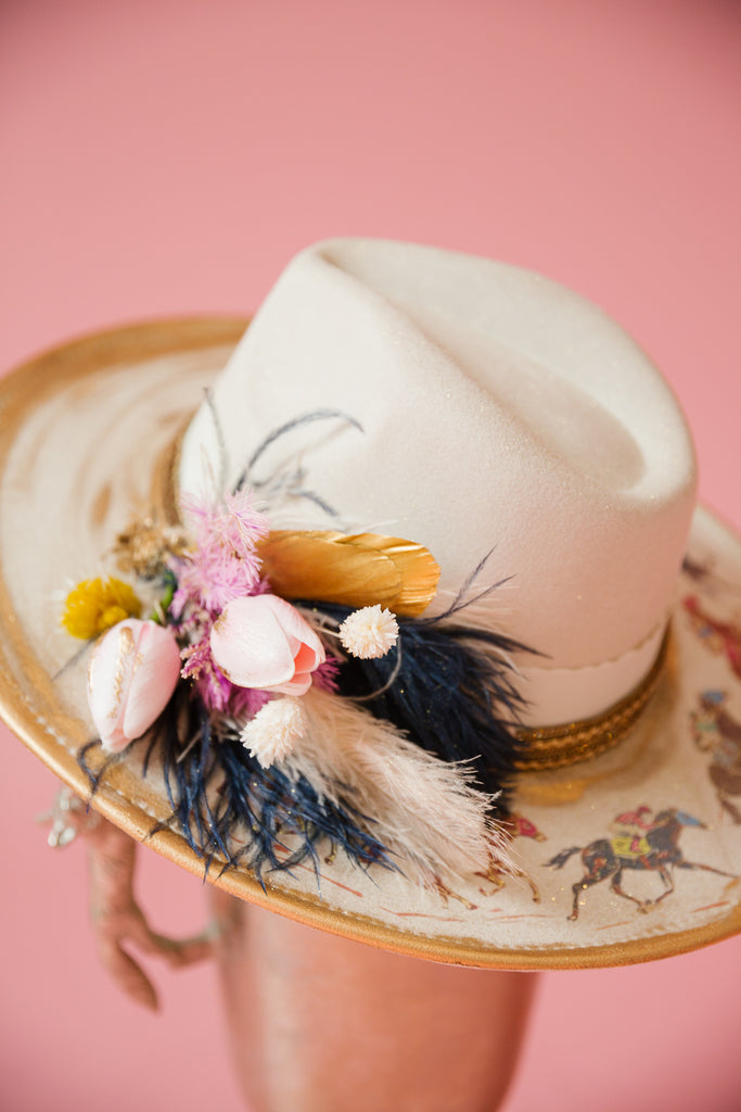 THE HOME STRETCH RANCHER HAT RANCHER HAT Judith March   
