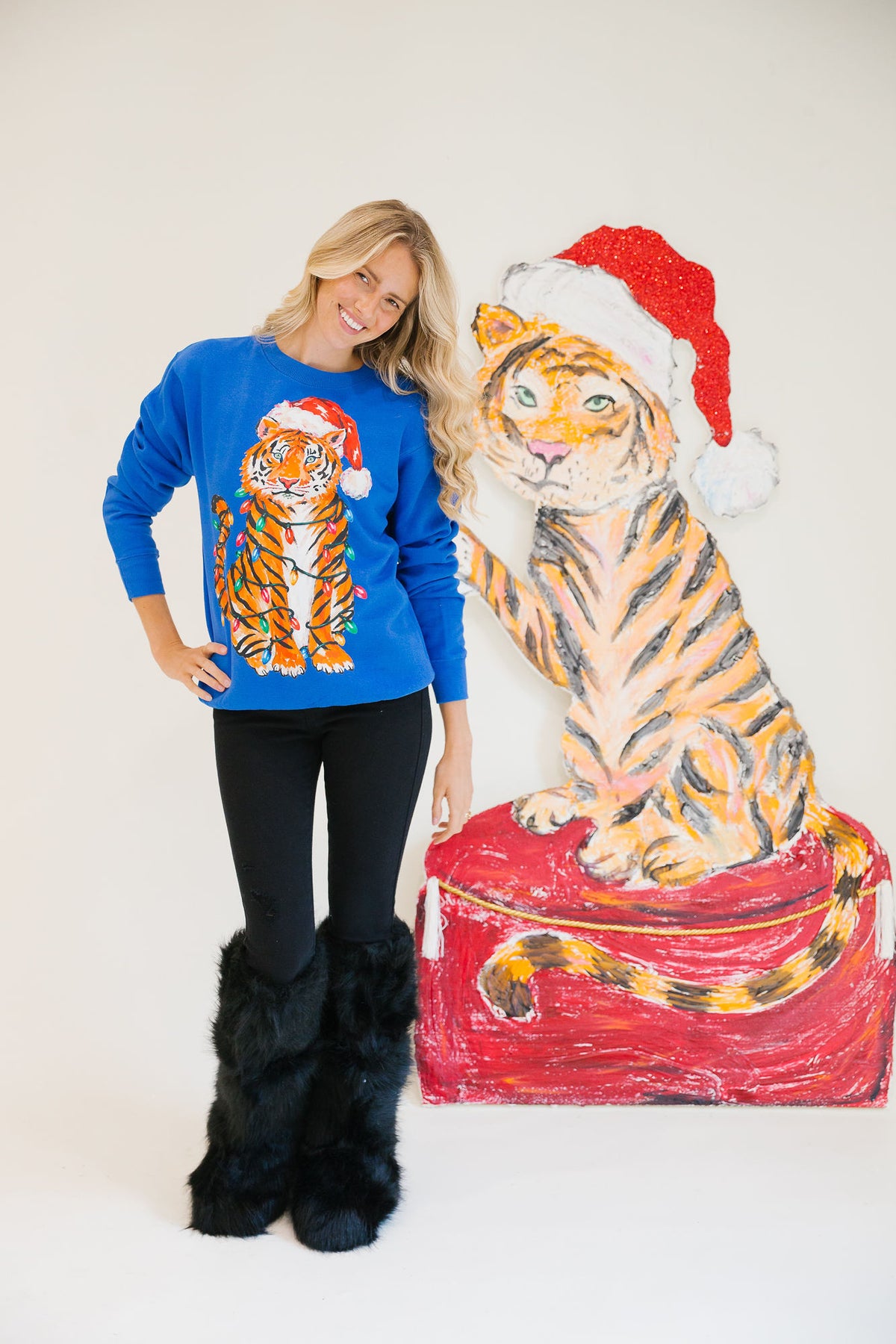 TANGLED TIGER ROYAL BLUE PULLOVER PULLOVER Judith March