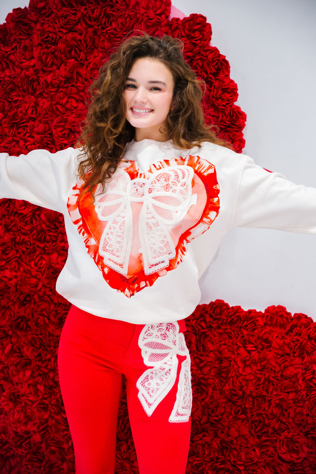 VINTAGE VALENTINE CREAM PULLOVER