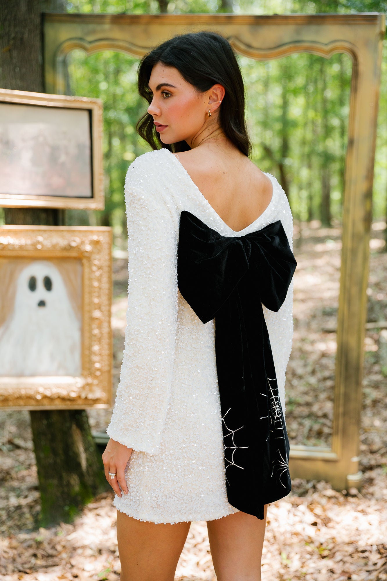 WEBBED BOW SEQUIN DRESS DRESS Judith March