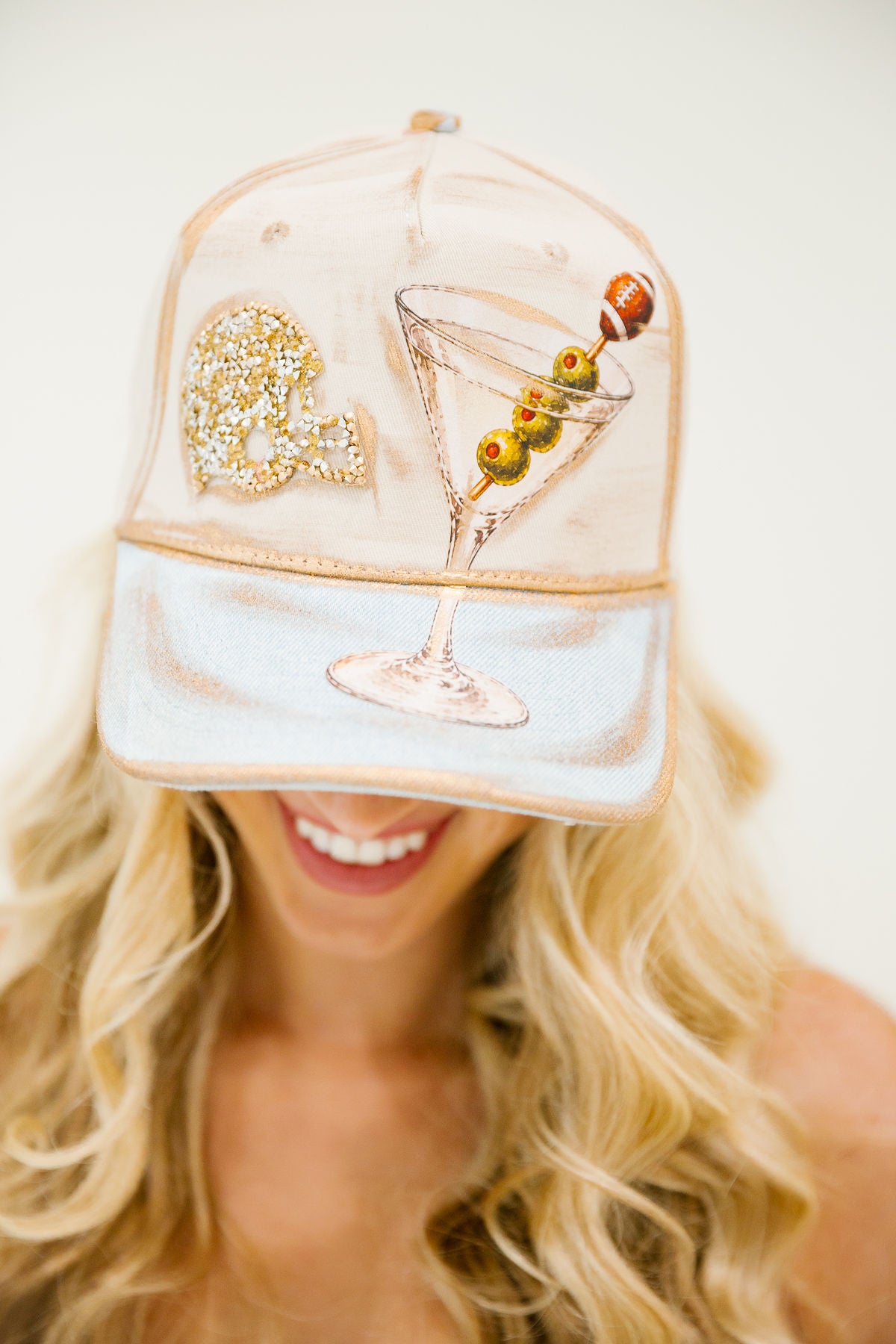 SPORTY MARTINI TWO-TONE STRUCTURED HAT