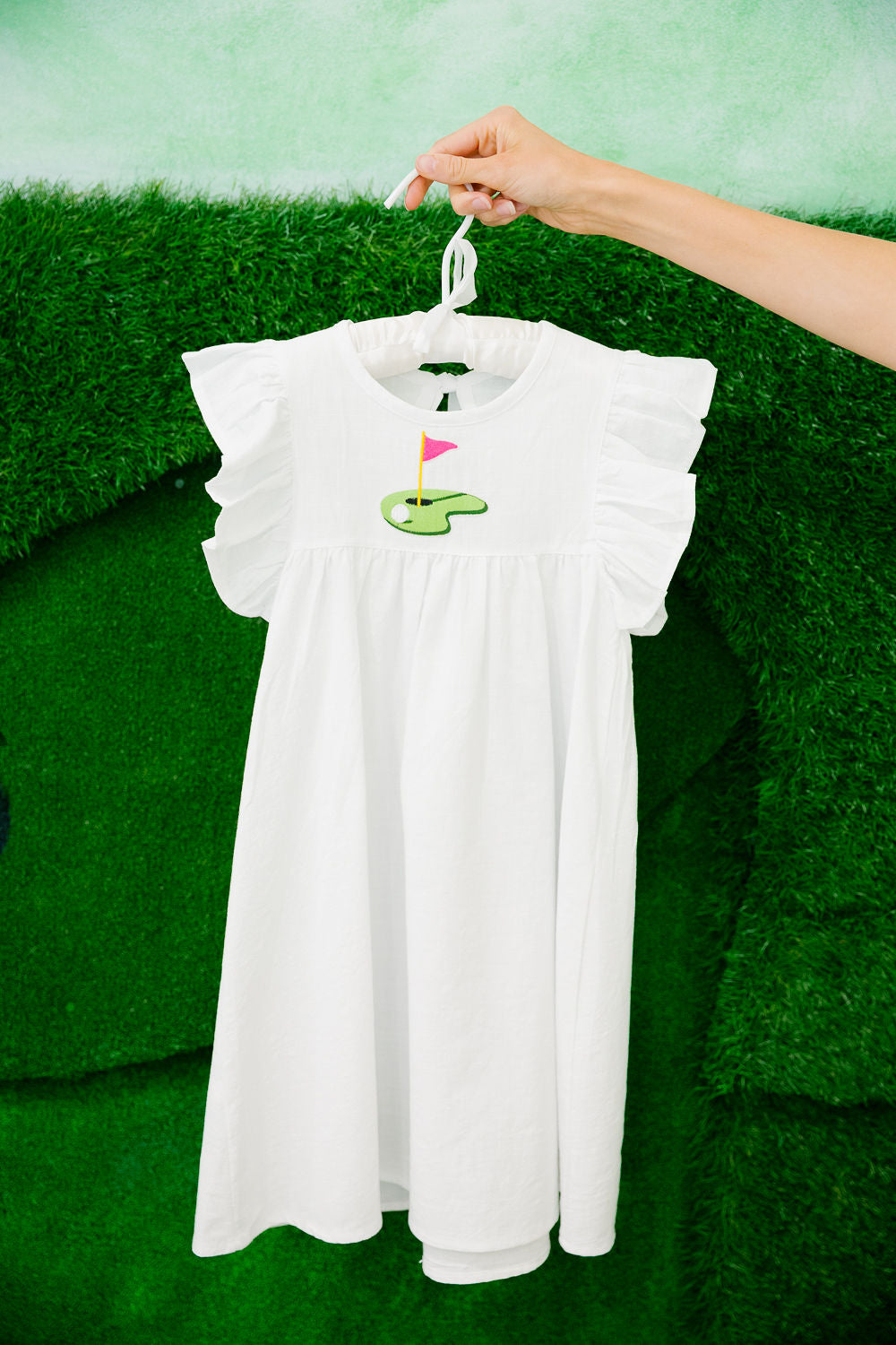 **MINI KIDS GOLF HOLE WHITE DRESS DRESS Judith March