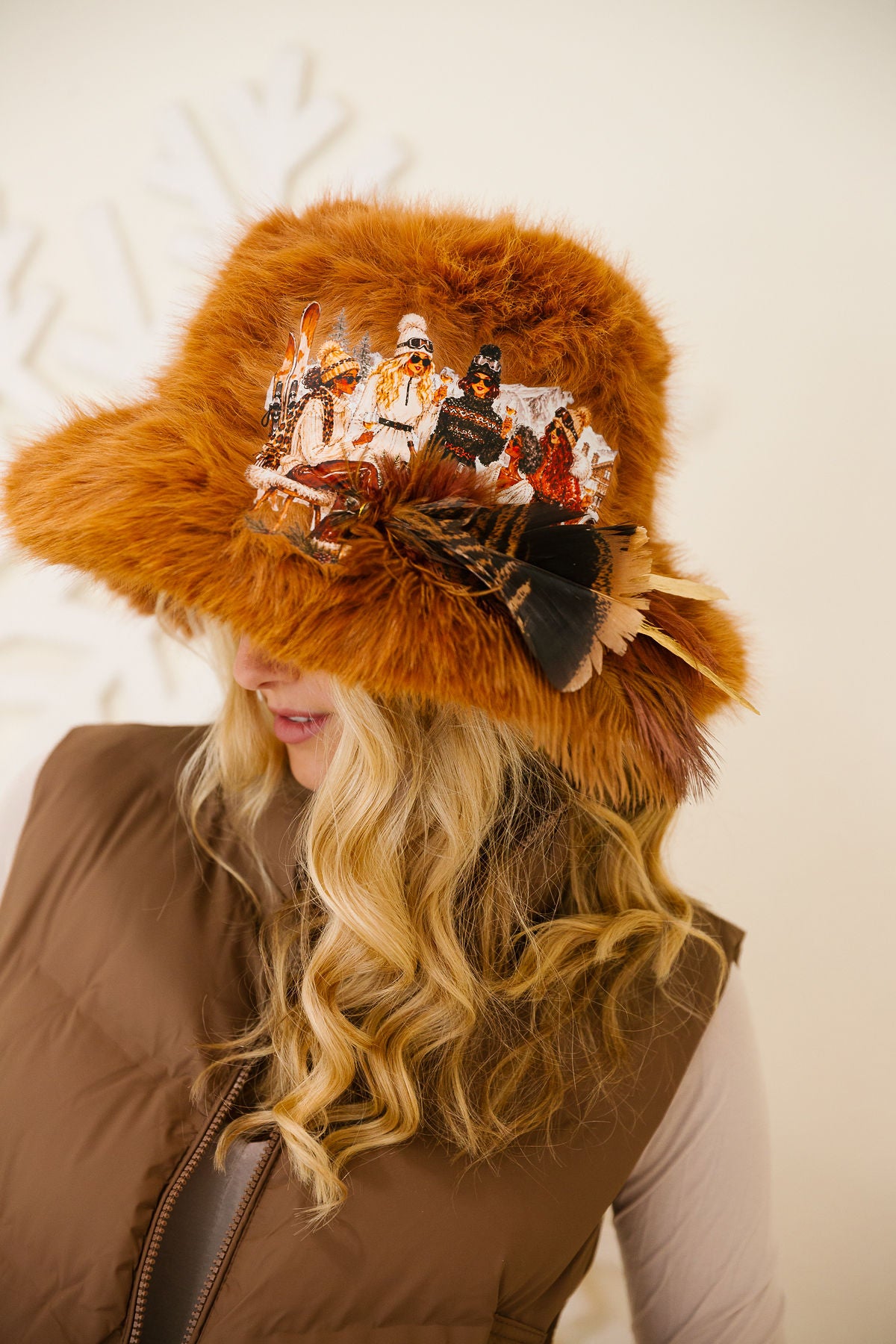 SLOPESIDE SOCAIL CLUB FUR BUCKET HAT BUCKET HAT Judith March
