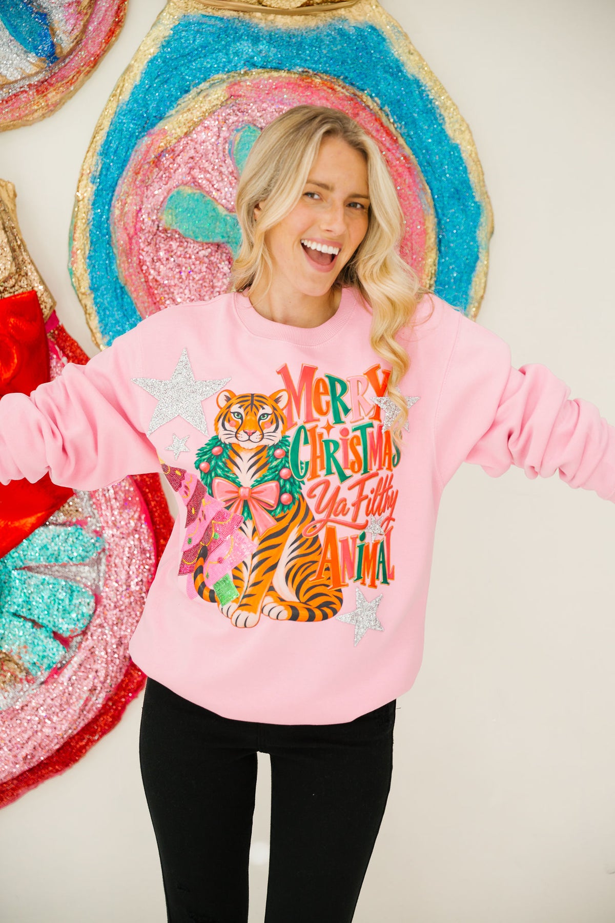 MERRY CHRISTMAS YA FILTHY ANIMAL PINK PULLOVER PULLOVER Judith March